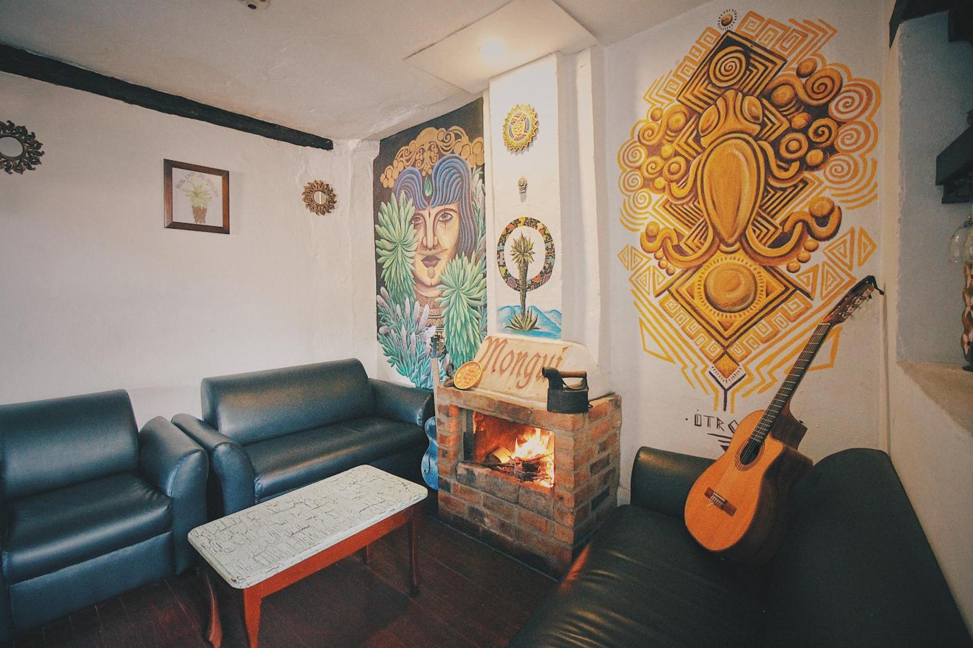 ホテル Hostal Casa Del Frailejon - Cafe モングイ エクステリア 写真
