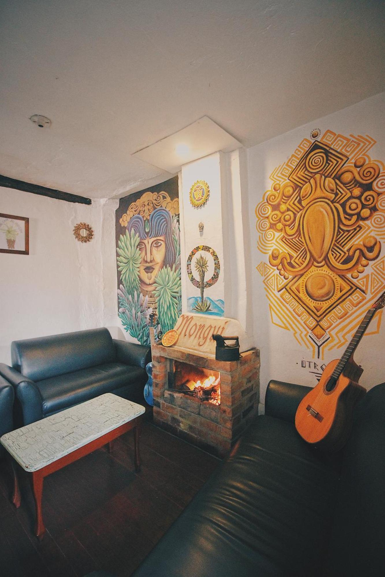 ホテル Hostal Casa Del Frailejon - Cafe モングイ エクステリア 写真