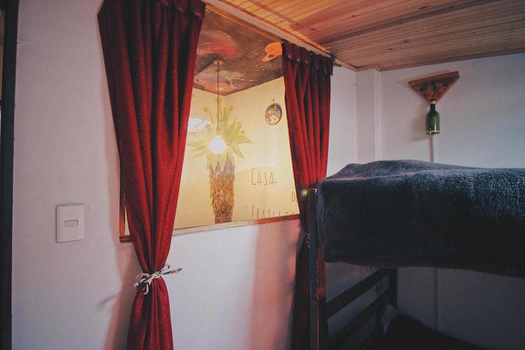 ホテル Hostal Casa Del Frailejon - Cafe モングイ エクステリア 写真